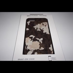 Michael Kors IPhone 7/8 Phone Cade